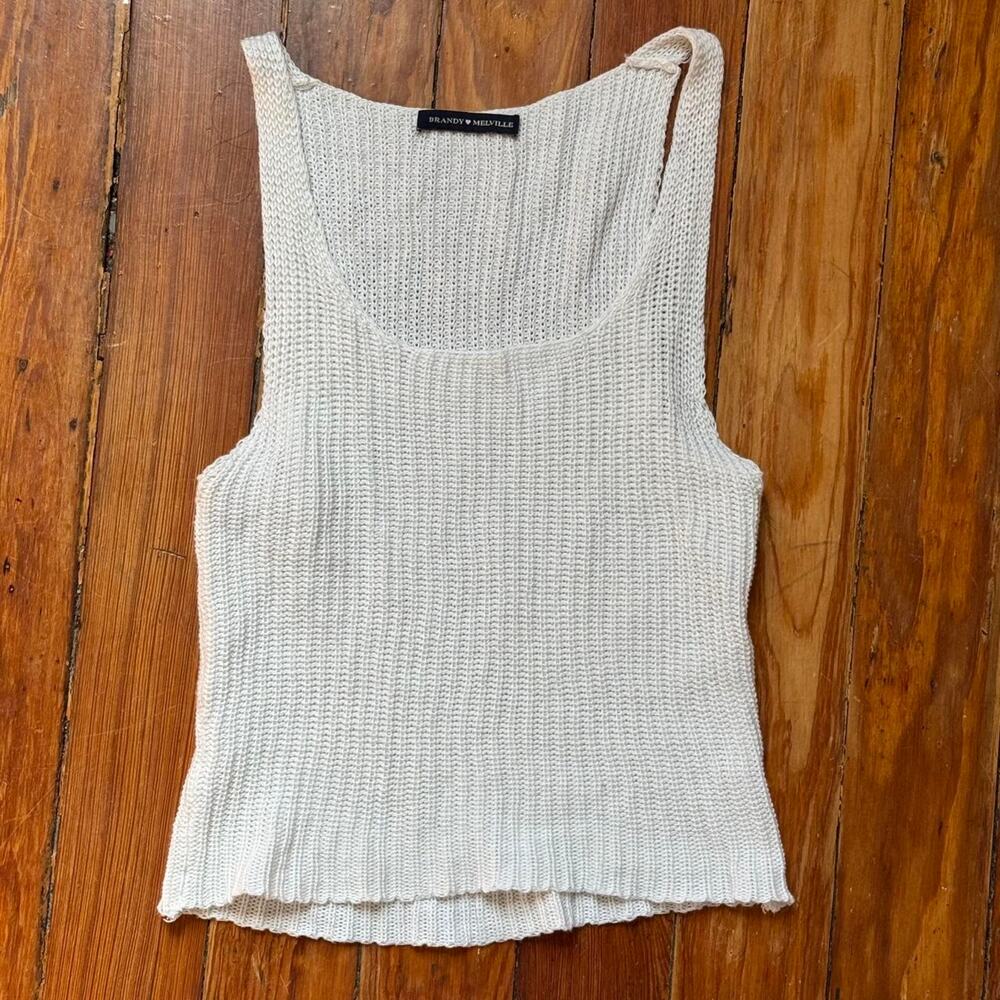 Brandy melville white ribbed knit top